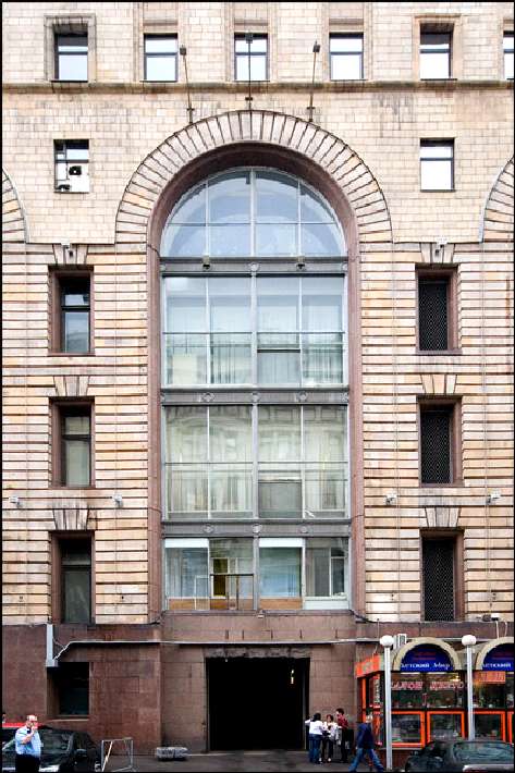 Центральный "Детский мир" закрылся на реконструкцию Центральный "Детский мир" закрылся на реконструкцию
